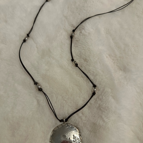 Stunning Silpada Prince and the Pauper leather and sterling silver necklace - Picture 6 of 6